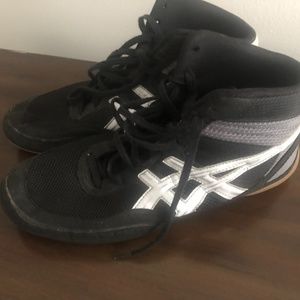 ASICS Matflex wrestling shoes